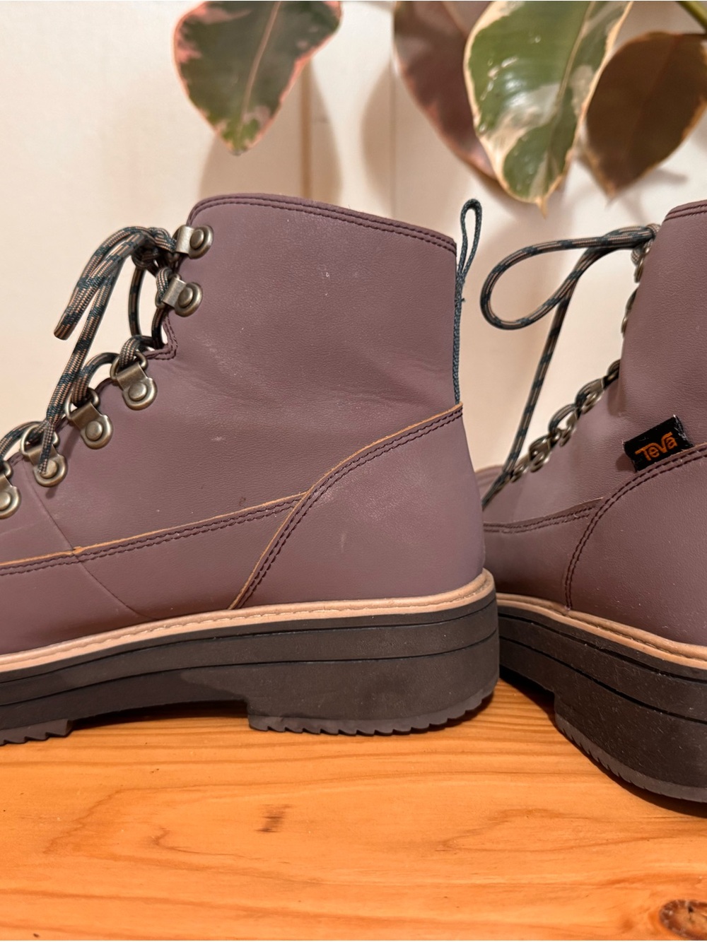 Tevas, Women’s Midform Boot- Peppercorn 10W - Picture 8 of 11